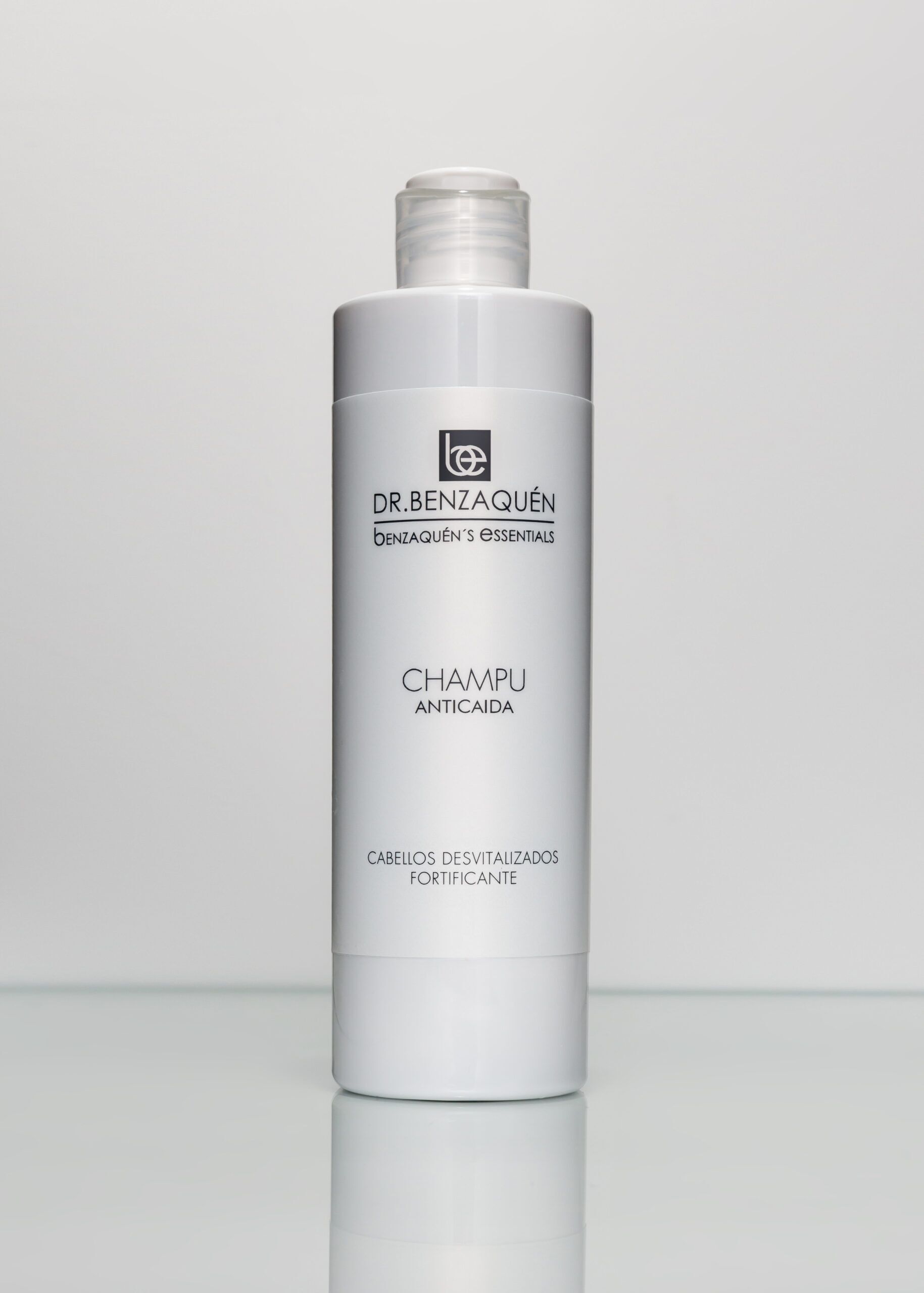 Champú anticaída Benzaquén Essentials con extractos naturales para fortalecer el cabello